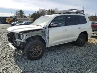 2021 Toyota Land Cruiser JTMCY7AJ8M4103929