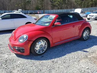 2019 Volkswagen Beetle 3VW5DAATXKM510751