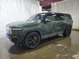 2023 Rivian R1S 7PDSGABA9PN029597