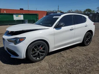 2020 Alfa Romeo Stelvio ZASPAJAN7L7C92406