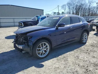 2019 Alfa Romeo Stelvio ZASPAKBNXK7C69818