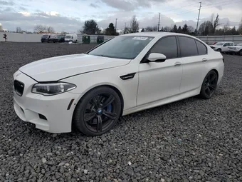 2015 BMW M5 WBSFV9C58FD594984
