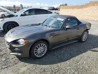 2017 Fiat 124 Spider JC1NFAEK5H0105159