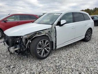 2022 Audi SQ7 WA1VWBF74ND000159