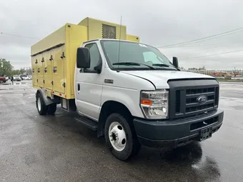 2019 Ford Econoline 1FDXE4FS8KDC19330