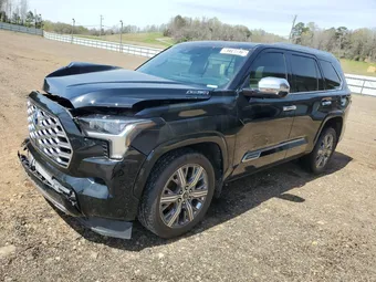 2023 Toyota Sequoia 7SVAAABA2PX008072