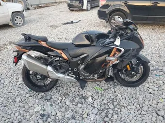 2022 Suzuki GSX1300 RR JS1EJ11B9N7102110