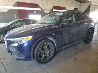 2018 Alfa Romeo Stelvio ZASFAKPN7J7B85815