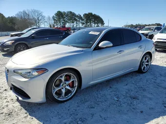 2021 Alfa Romeo Giulia ZARFAMBN1M7649879