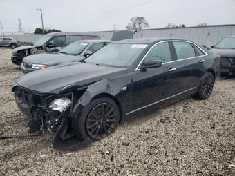 2018 Cadillac CT6 1G6KH5R62JU104704
