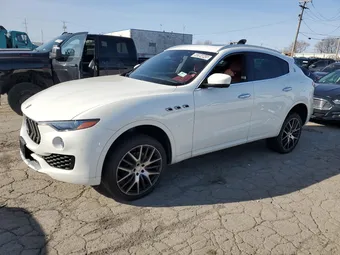 2017 Maserati Levante ZN661XUS7HX253815