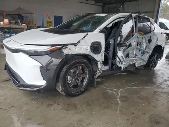 2024 Toyota bZ4X JTMAAAAAXRA053617
