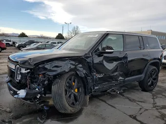 2023 Rivian R1S 7PDSGABA9PN021788