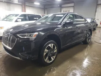 2022 Audi e-tron WA12AAGE4NB022165