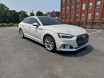 2021 Audi A5 Sport WAUCBCF5XMA061395