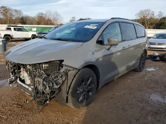 2020 Chrysler Pacifica Hybrid 2C4RC1H78LR277804