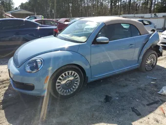 2015 Volkswagen Beetle 3VW517AT6FM814726