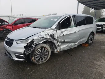 2024 Chrysler Pacifica Hybrid 2C4RC1S78RR134286