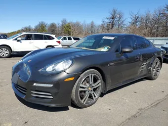 2014 Porsche Panamera WP0AA2A78EL013500