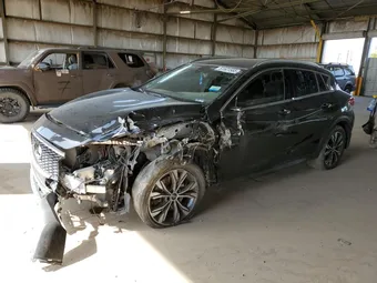 2018 Infiniti QX30 SJKCH5CR7JA003970