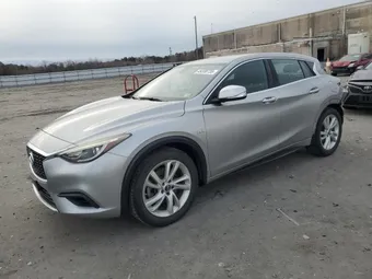 2017 Infiniti QX30 SJKCH5CP1HA020045