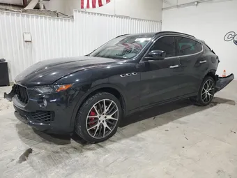 2017 Maserati Levante ZN661YUS3HX235060