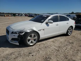 2018 Jaguar XF SAJBR4FX9JCY61687