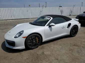 2018 Porsche 911 WP0CD2A95JS162366