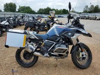 2023 BMW R-Series WB10M0305P6H20725