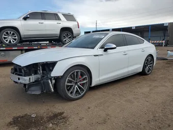 2018 Audi RS5 WAUC4CF5XJA032307