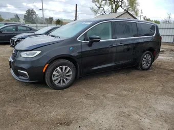 2024 Chrysler Pacifica Hybrid 2C4RC1S79RR130621