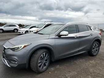2018 Infiniti QX30 SJKCH5CR4JA002971