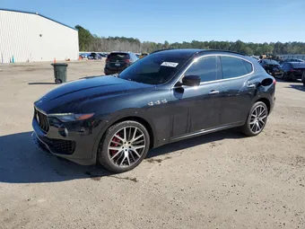 2017 Maserati Levante ZN661YUS6HX220696