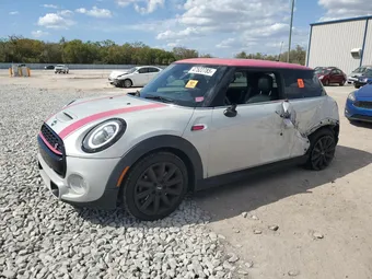 2019 Mini 3-Door WMWXP7C51K2A52402