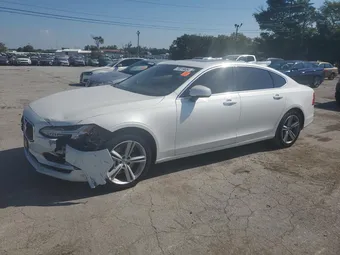 2018 Volvo S90 LVY982MK8JP018884