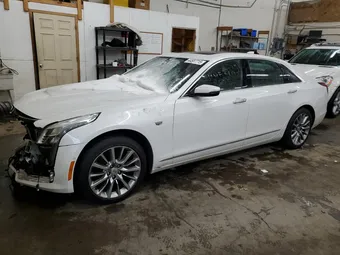 2018 Cadillac CT6 1G6KD5RS1JU109384