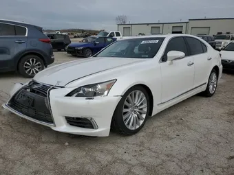2016 Lexus LS 460 JTHCL5EF2G5026979