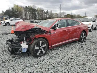 2021 Volkswagen Arteon WVWAR7AN7ME013351