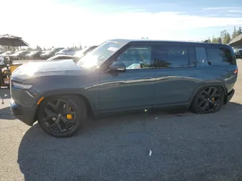 2025 Rivian R1S 7PDSGCBP8SN057853