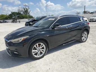 2018 Infiniti QX30 SJKCH5CPXJA002469