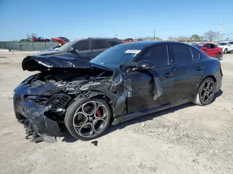 2022 Alfa Romeo Giulia ZARFAMBN2N7665252