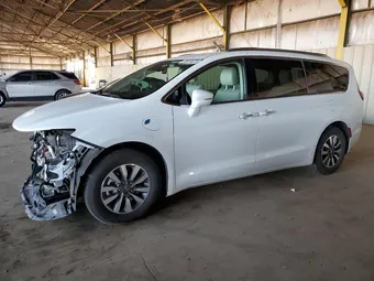 2021 Chrysler Pacifica Hybrid 2C4RC1L7XMR603269