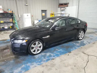 2017 Jaguar XE SAJAD4BG0HA971310
