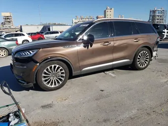 2022 Lincoln Aviator 5LM5J7WC4NGL02508