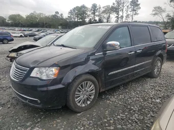 2016 Chrysler Town & Country 2C4RC1CG7GR208101