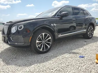 2017 Bentley Bentayga SJAAC2ZV5HC013960
