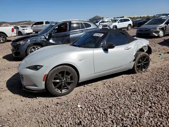 2016 Mazda MX-5 Miata JM1NDAC73G0107482