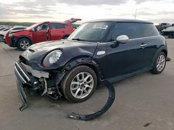 2018 Mini 3-Door WMWXP7C51J2A47795