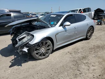 2015 Porsche Panamera WP0AA2A76FL005767