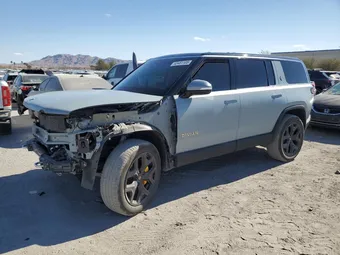2023 Rivian R1S 7PDSGABA1PN021963